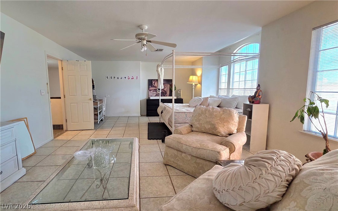 884 East E. Robindale Road Las Vegas NV 89123