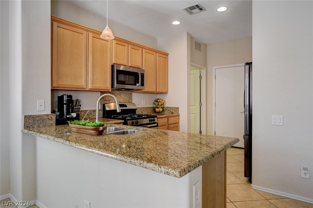 2401 Rue Royale Street Henderson NV 89044