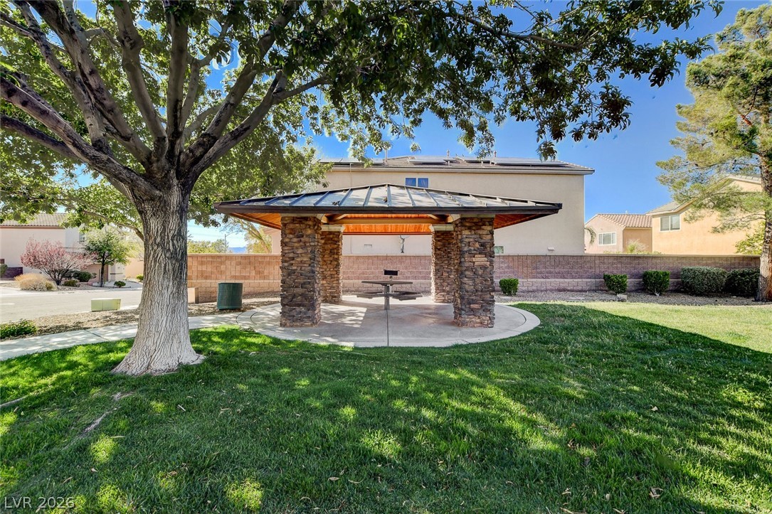 2401 Rue Royale Street Henderson NV 89044
