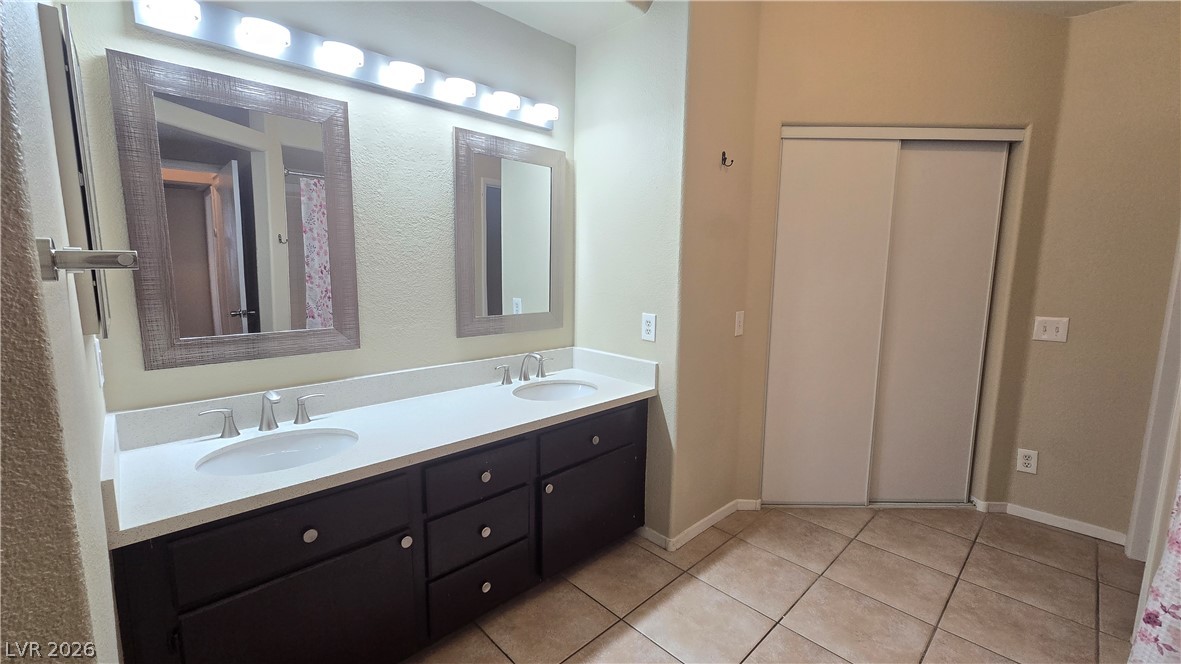 6805 Coral Rock Drive Las Vegas NV 89108