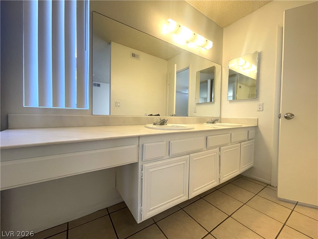 4200 Candleberry Court Las Vegas NV 89103