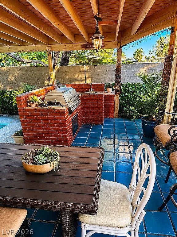 2036 Canterbury Drive Las Vegas NV 89119