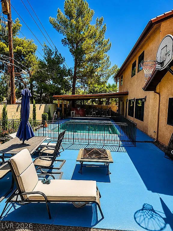 2036 Canterbury Drive Las Vegas NV 89119
