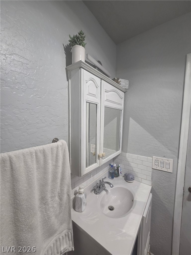 2036 Canterbury Drive Las Vegas NV 89119