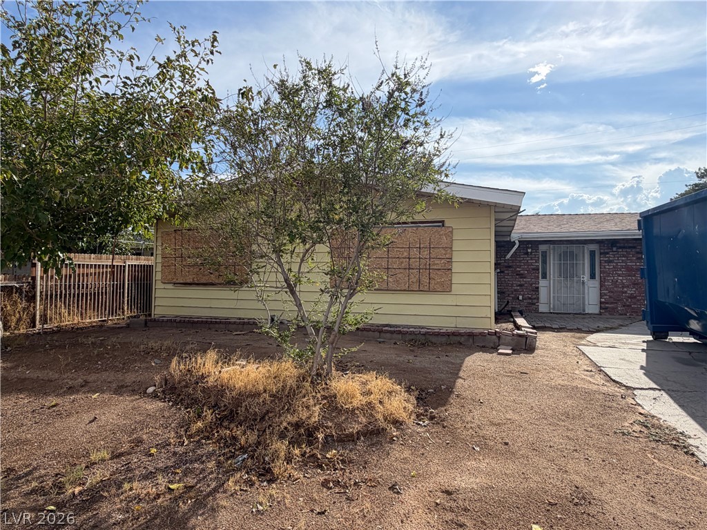 2319 La Puente Street Las Vegas NV 89115