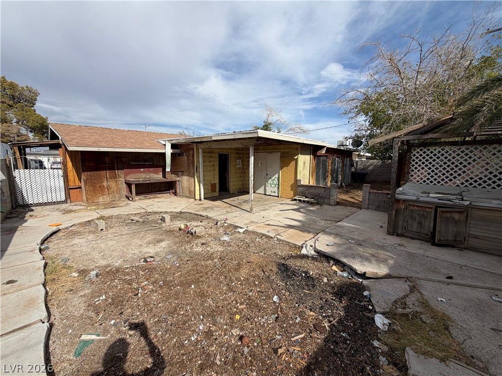 2319 La Puente Street Las Vegas NV 89115