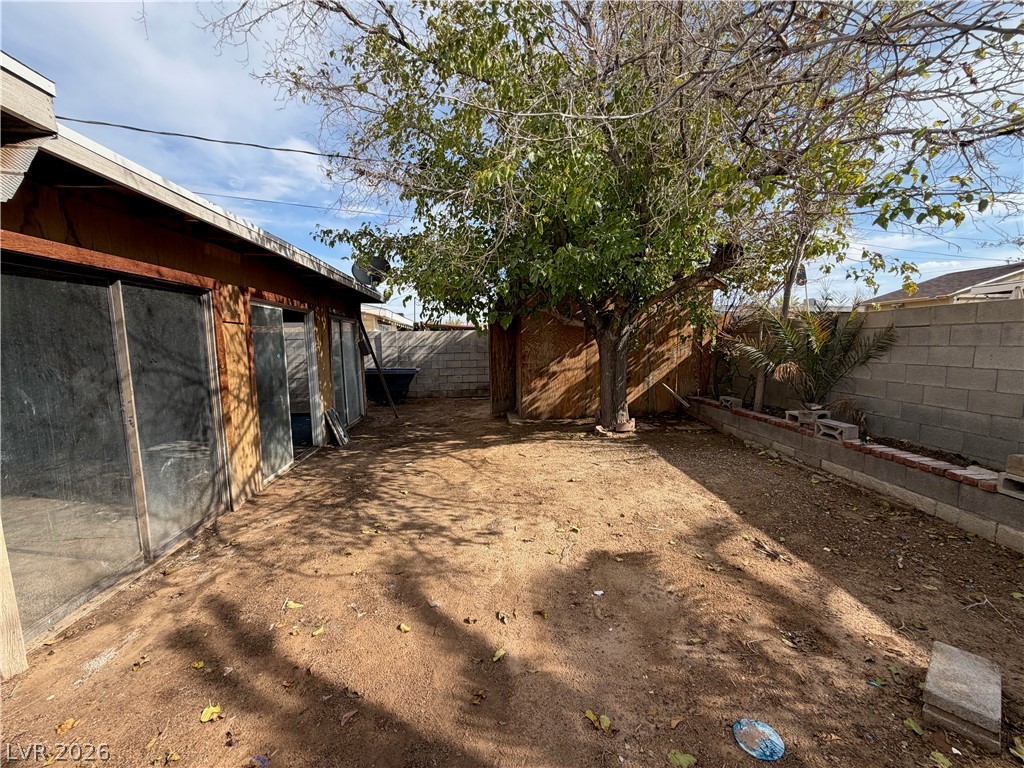 2319 La Puente Street Las Vegas NV 89115