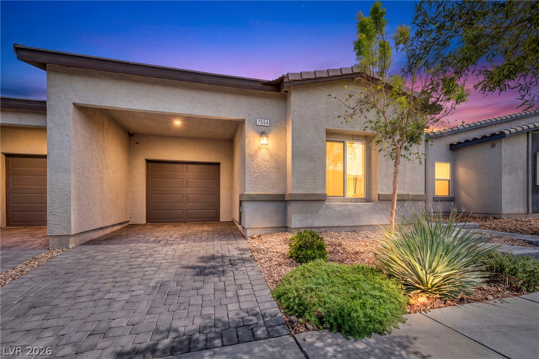 7554 Crested Moon Street North Las Vegas NV 89084