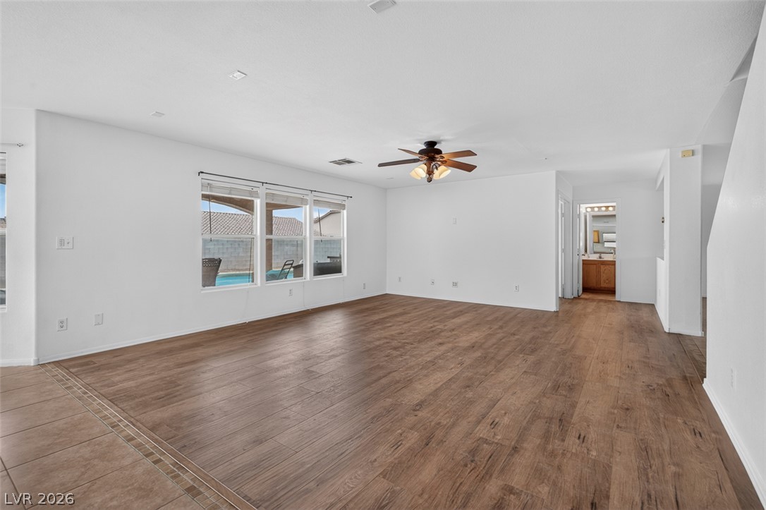 6483 New Brunswick Avenue Las Vegas NV 89110