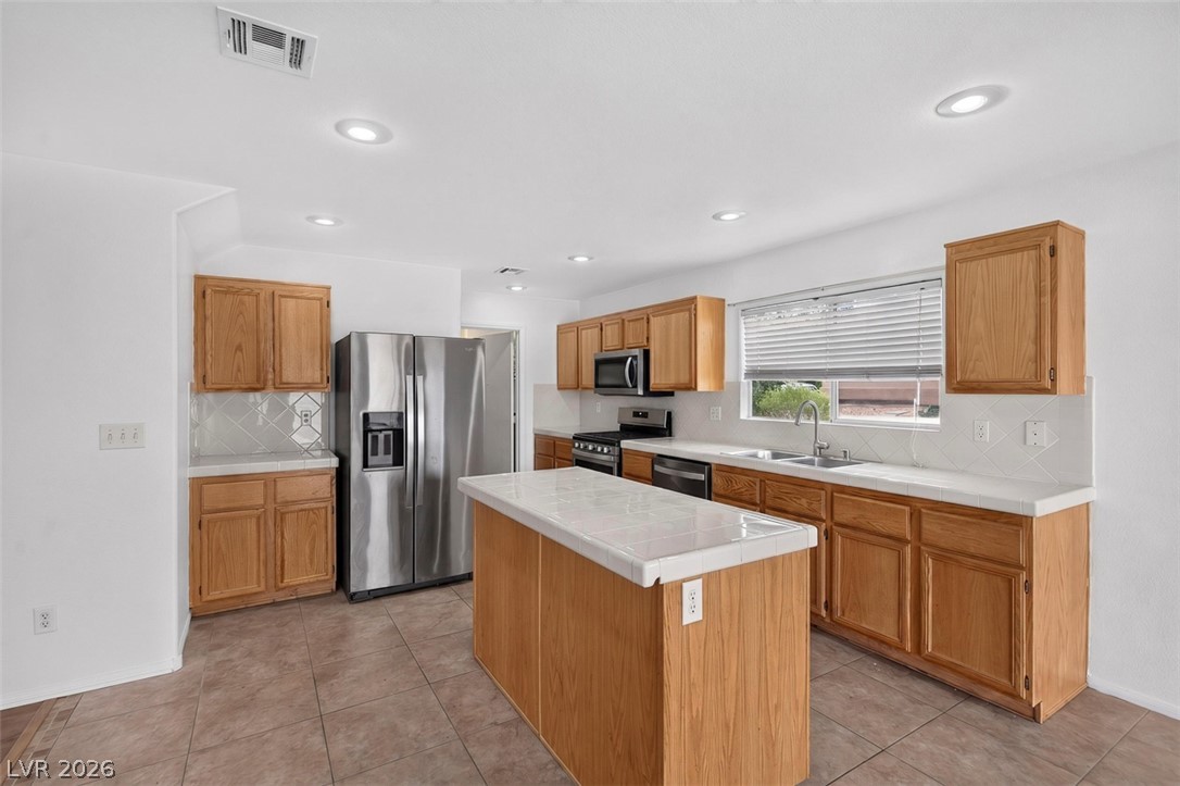 6483 New Brunswick Avenue Las Vegas NV 89110