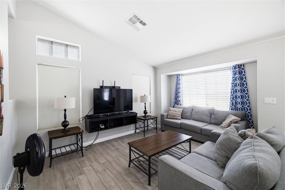 1536 Singing Bird Lane North Las Vegas NV 89031