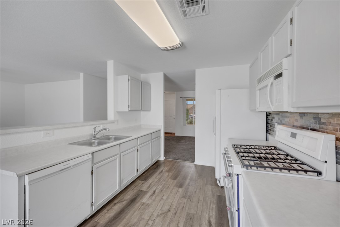 5211 Joshua Jose Street North Las Vegas NV 89031