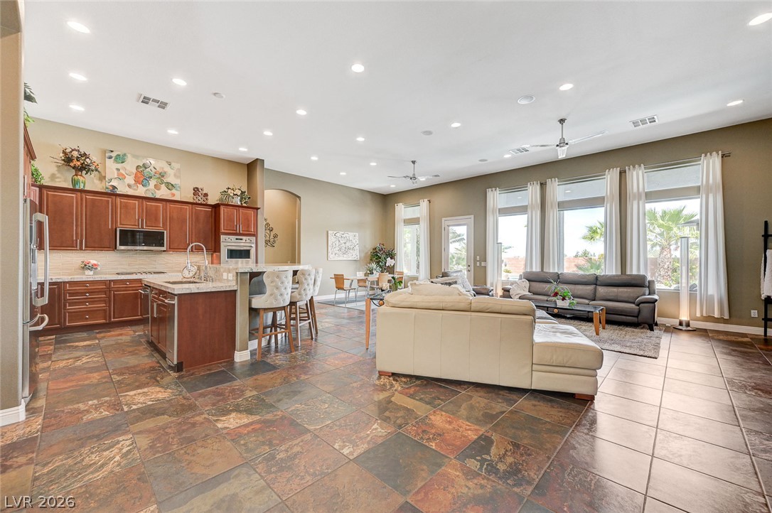 7638 Rafter Court Las Vegas NV 89139