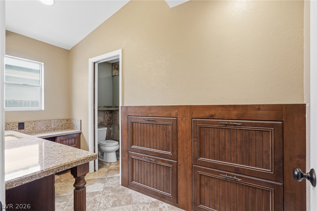 567 Dutchman Avenue Henderson NV 89011