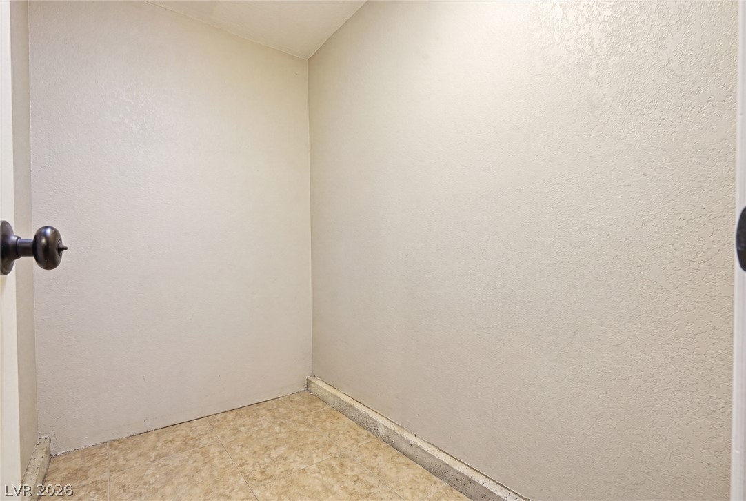 567 Dutchman Avenue Henderson NV 89011