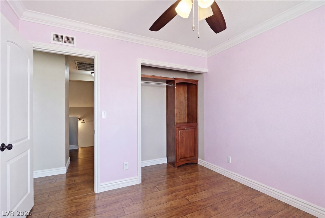 567 Dutchman Avenue Henderson NV 89011