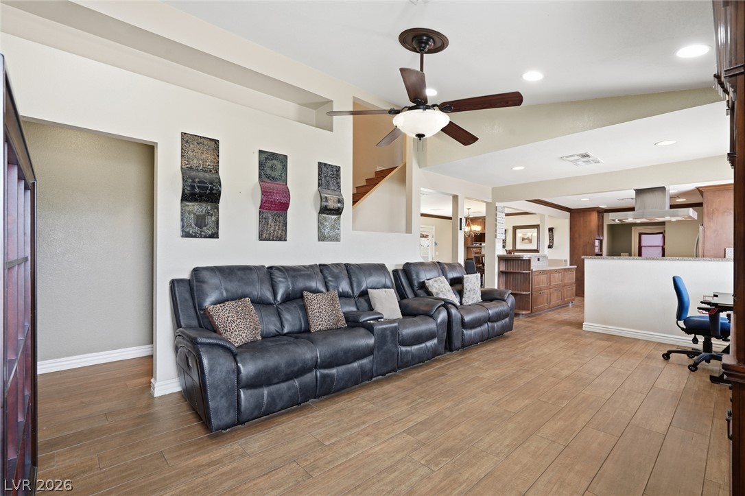 567 Dutchman Avenue Henderson NV 89011