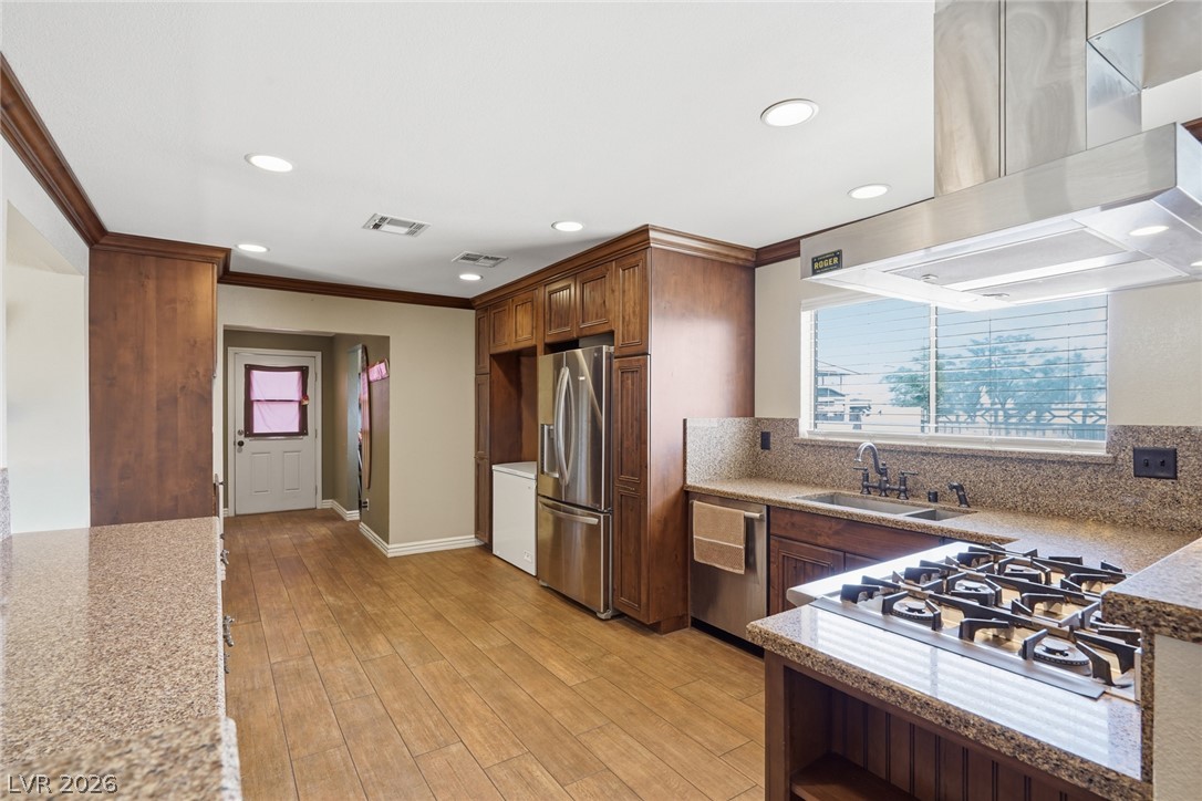 567 Dutchman Avenue Henderson NV 89011