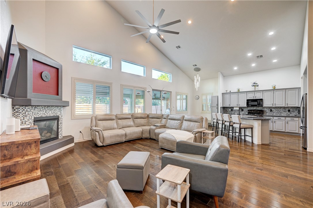 4120 Hawks Glide Avenue North Las Vegas NV 89084