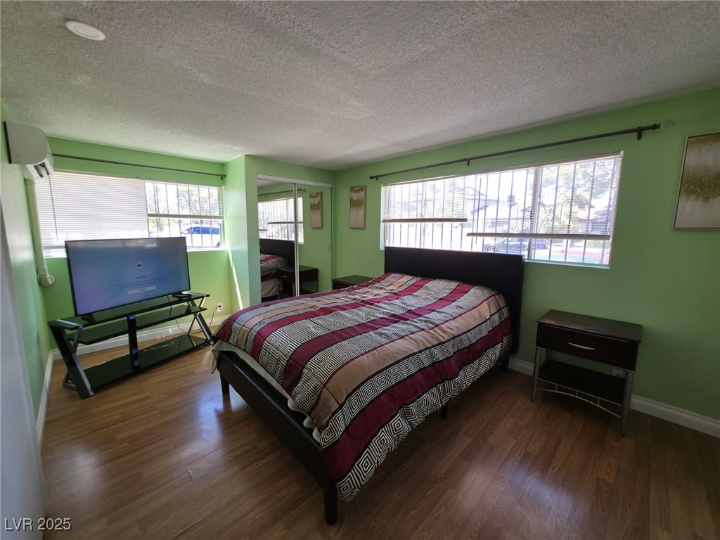 5521 Auborn Avenue Las Vegas NV 89108