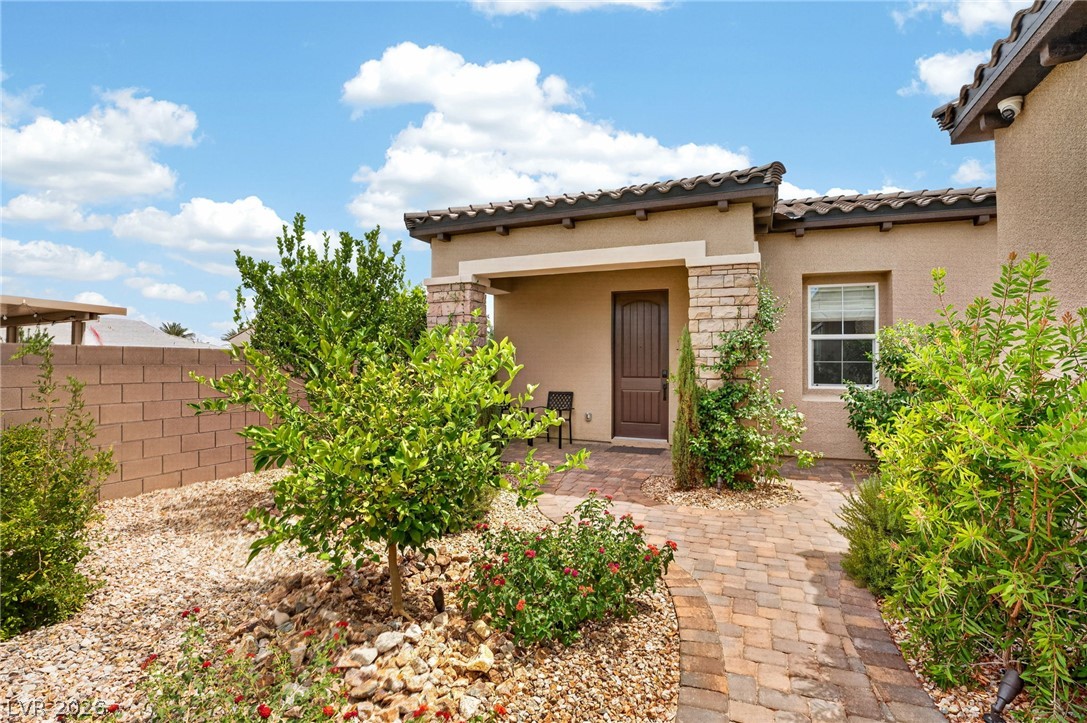 8535 Longmire Avenue Las Vegas NV 89143
