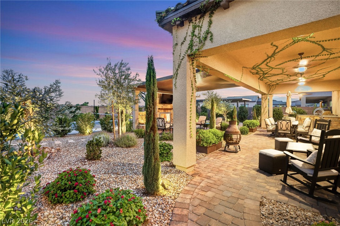 8535 Longmire Avenue Las Vegas NV 89143