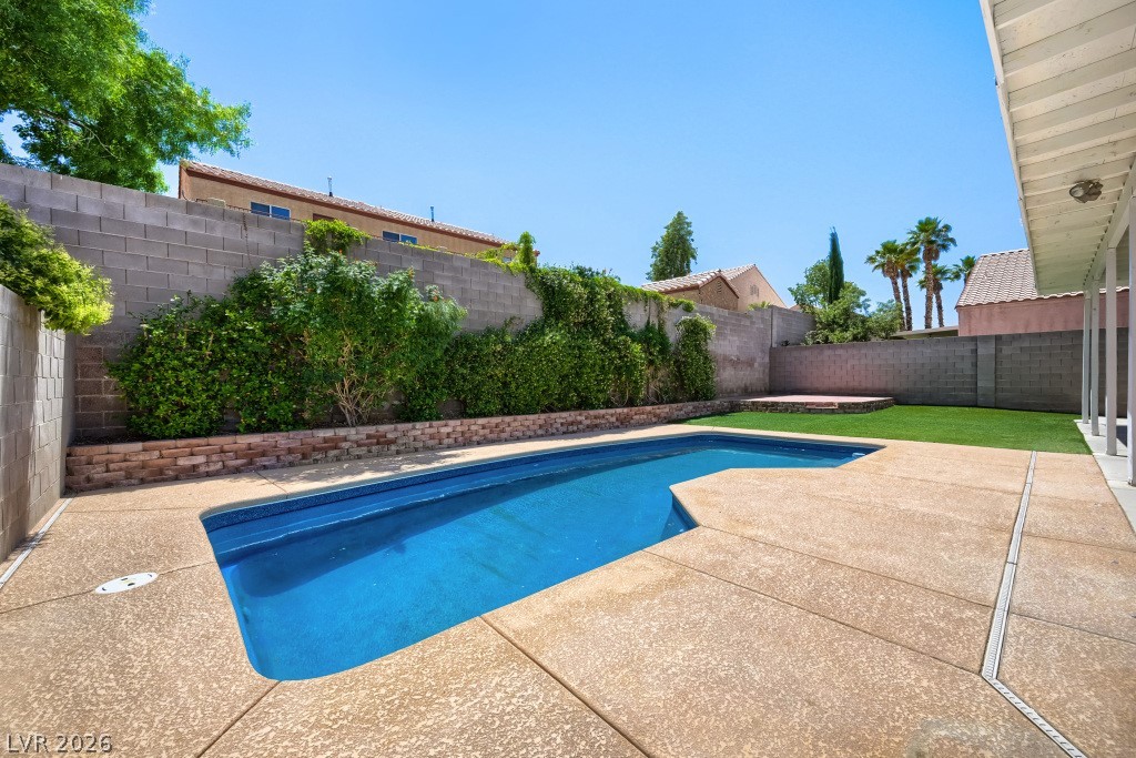 946 Saddle Horn Drive Henderson NV 89002