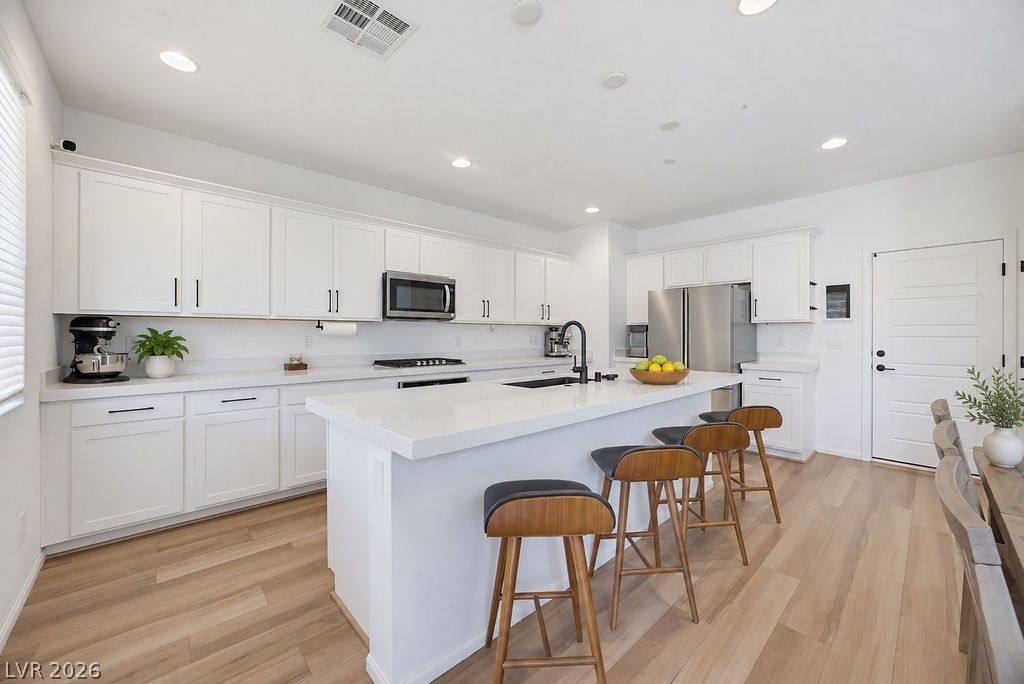 10391 Sadie Blake Avenue Las Vegas NV 89166