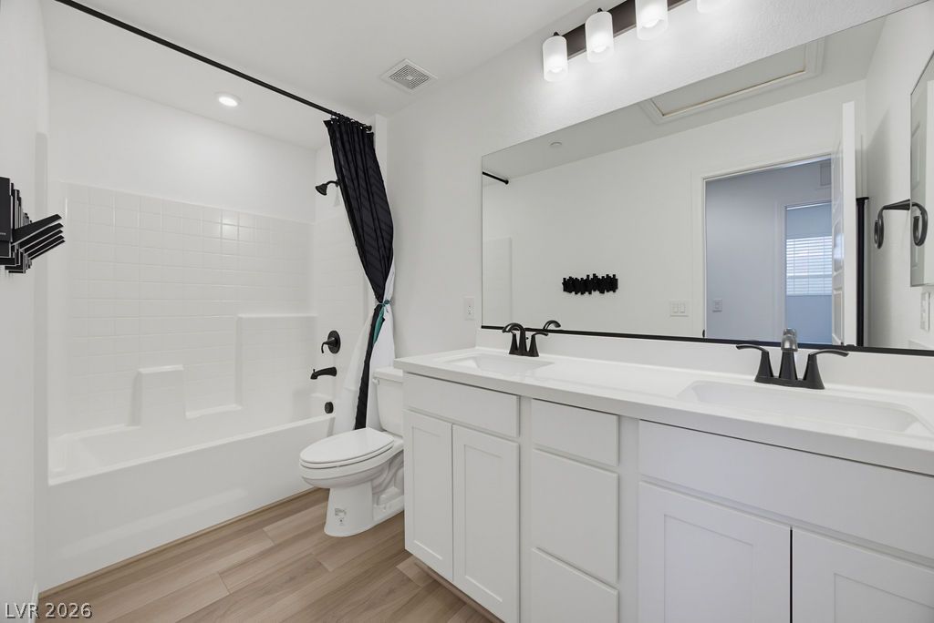 10391 Sadie Blake Avenue Las Vegas NV 89166