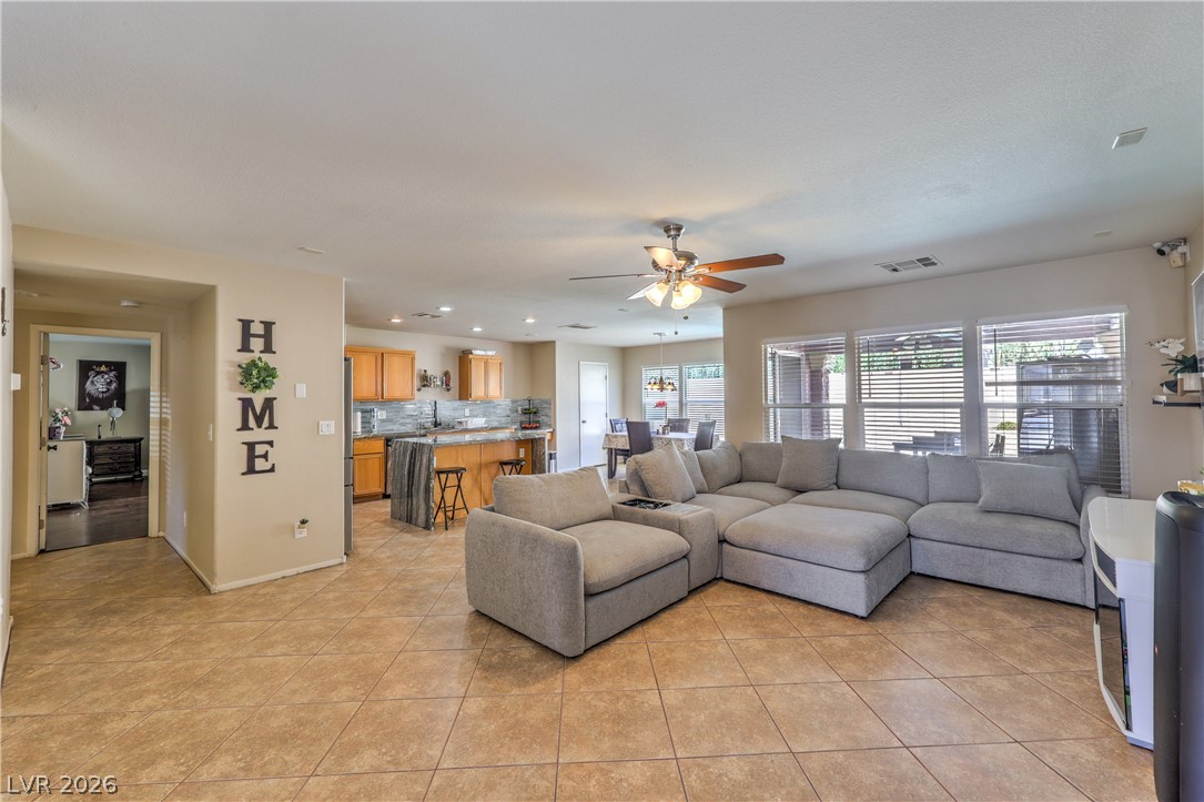 6384 Hotchkiss Court Las Vegas NV 89110