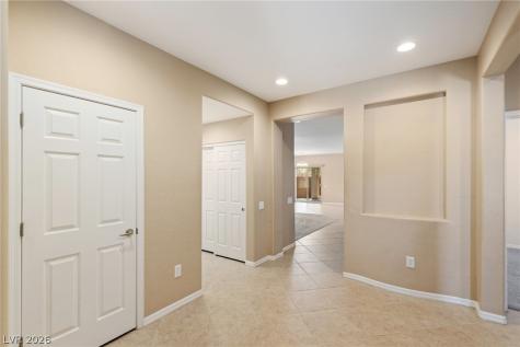4117 Gliding Gulls Avenue North Las Vegas NV 89084