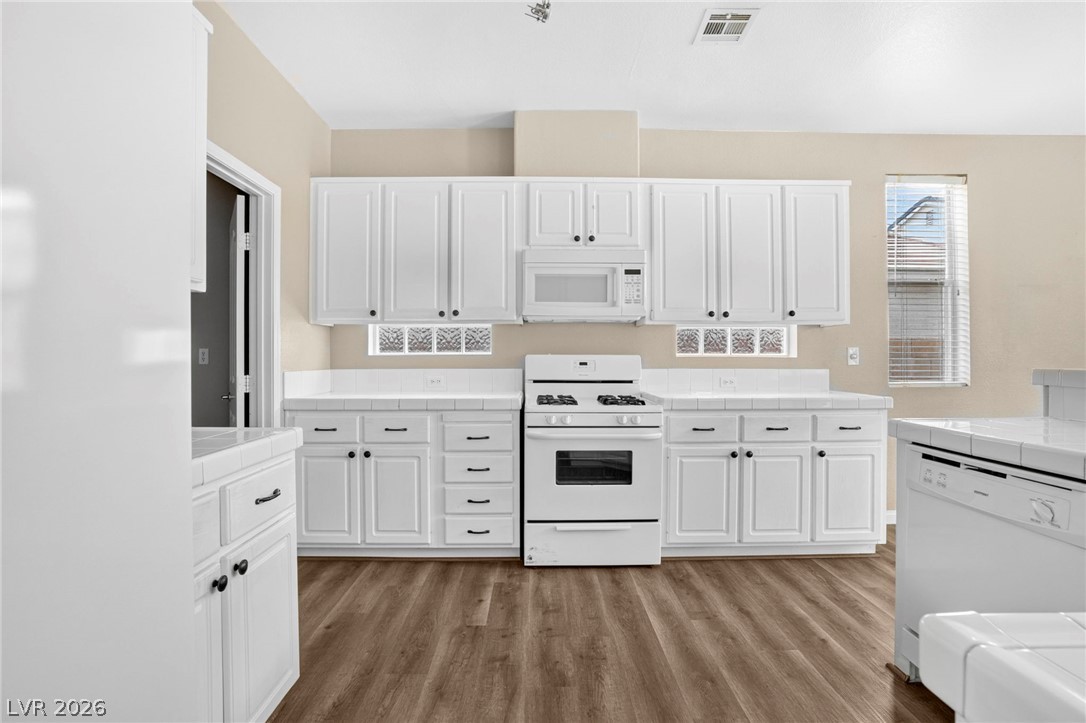 1725 Buttermilk Drive Henderson NV 89074