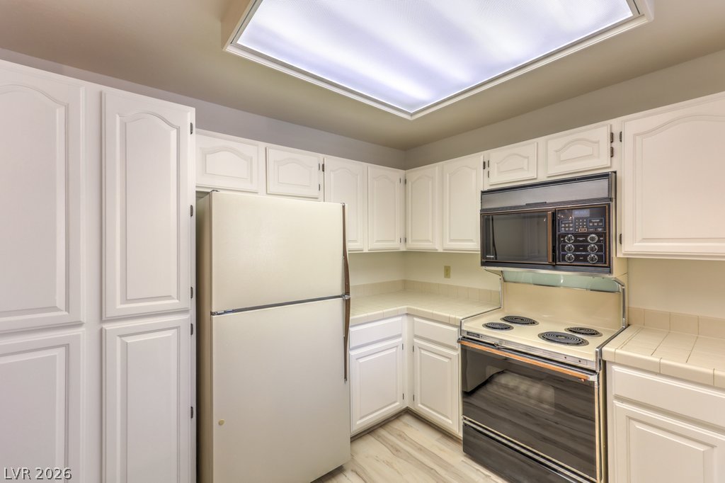 2851 South Valley View Boulevard 1178 Las Vegas NV 89102