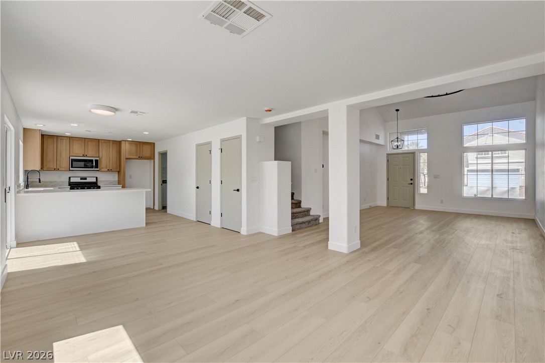 4349 Sparkle Crest Avenue North Las Vegas NV 89031