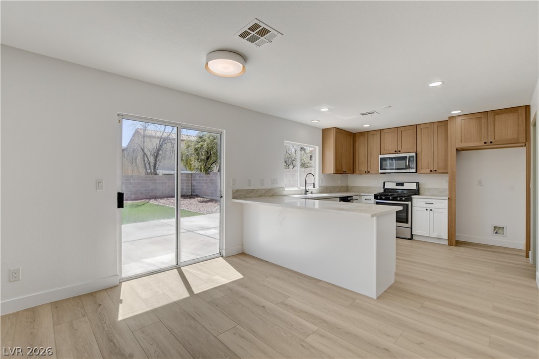 4349 Sparkle Crest Avenue North Las Vegas NV 89031