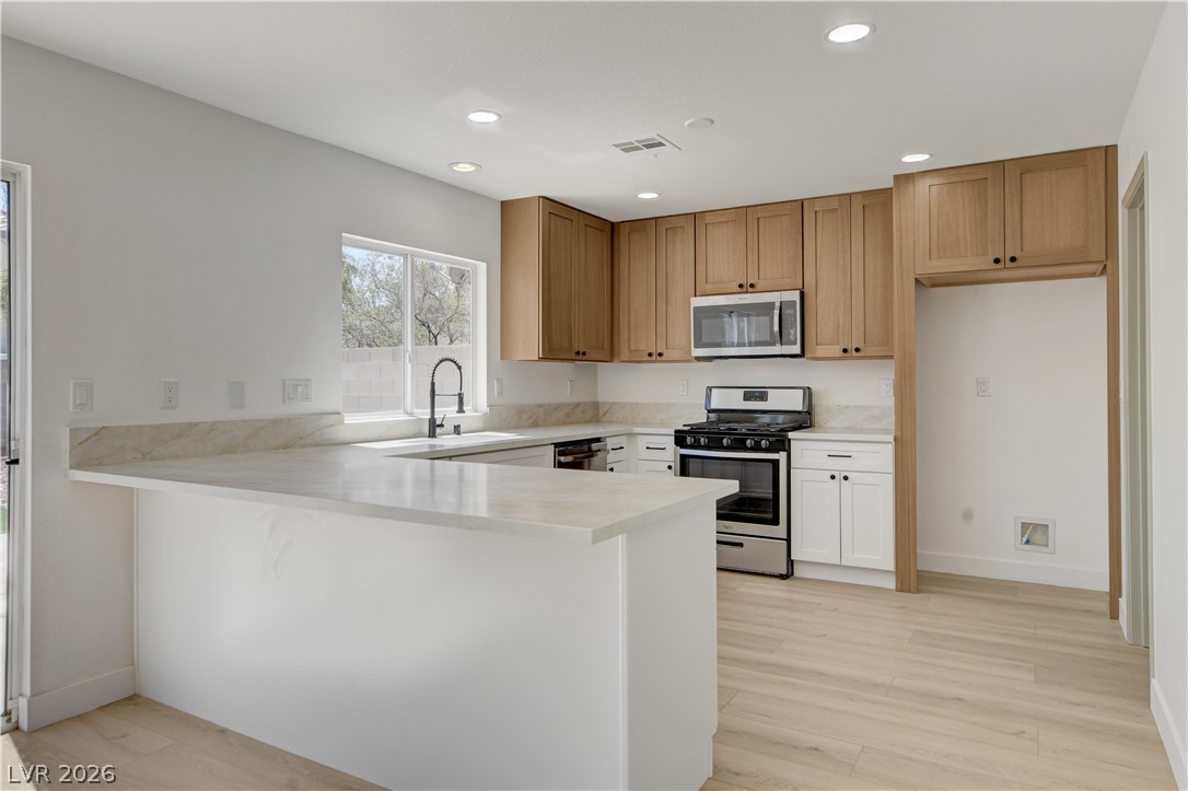 4349 Sparkle Crest Avenue North Las Vegas NV 89031