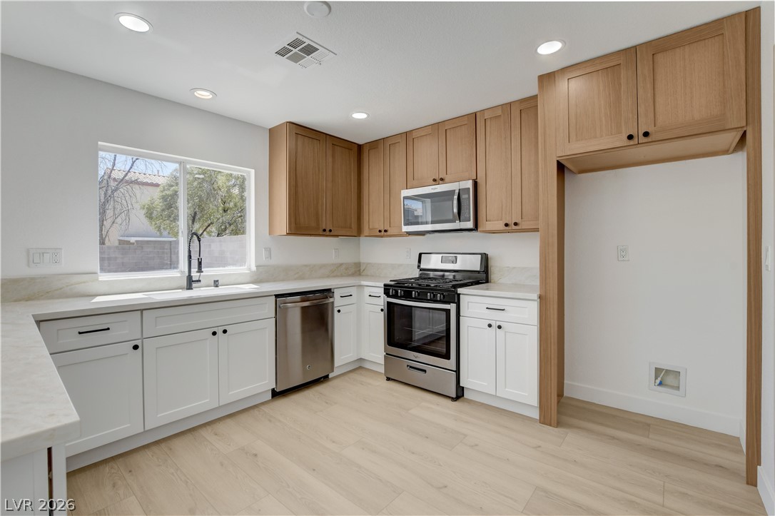 4349 Sparkle Crest Avenue North Las Vegas NV 89031