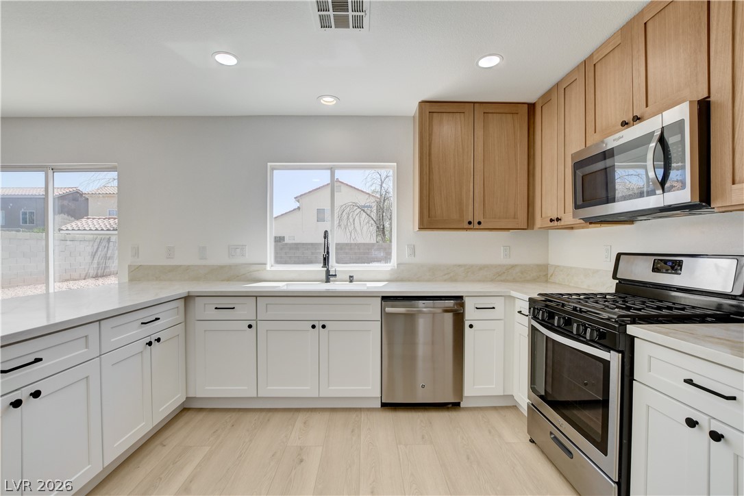 4349 Sparkle Crest Avenue North Las Vegas NV 89031