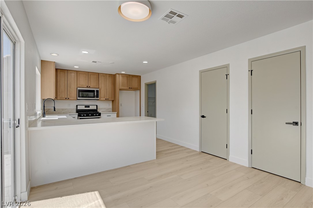 4349 Sparkle Crest Avenue North Las Vegas NV 89031