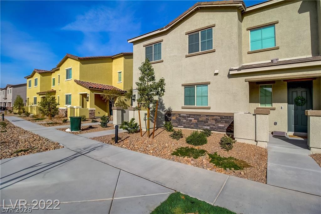 825 Spring Estates Avenue North Las Vegas NV 89086