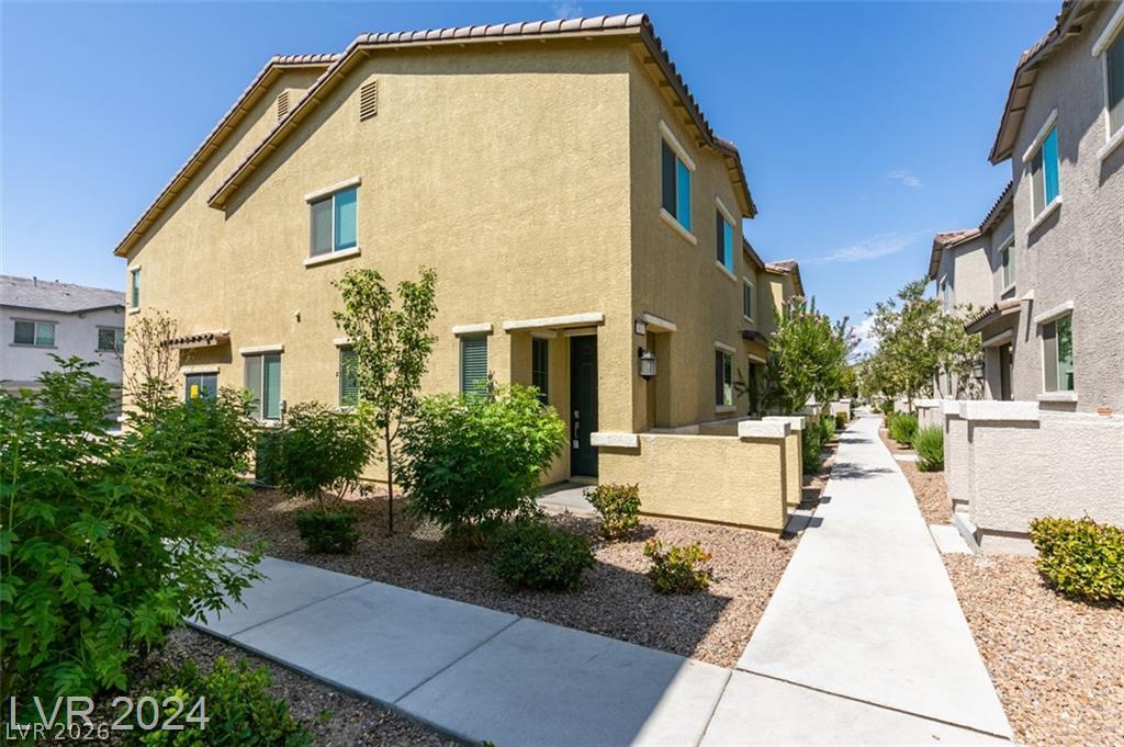 825 Spring Estates Avenue North Las Vegas NV 89086
