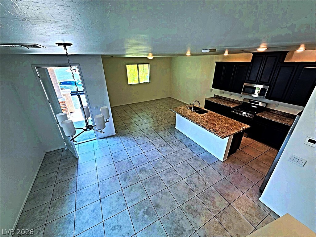 825 Spring Estates Avenue North Las Vegas NV 89086