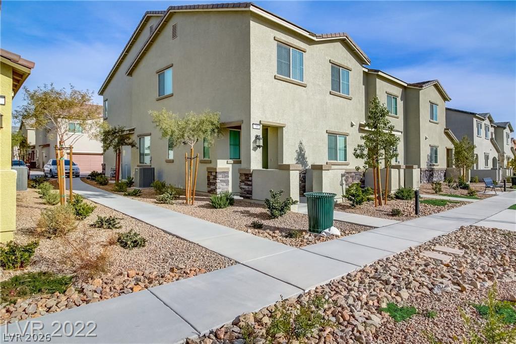 825 Spring Estates Avenue North Las Vegas NV 89086