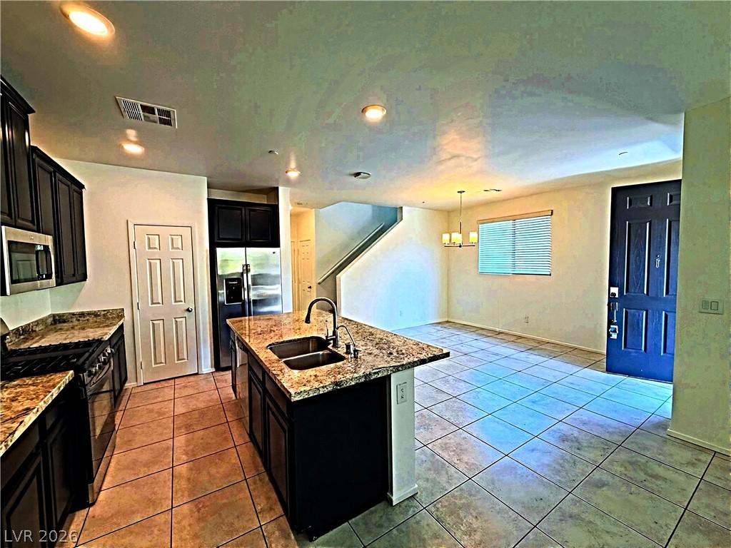 825 Spring Estates Avenue North Las Vegas NV 89086