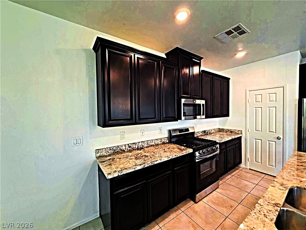 825 Spring Estates Avenue North Las Vegas NV 89086