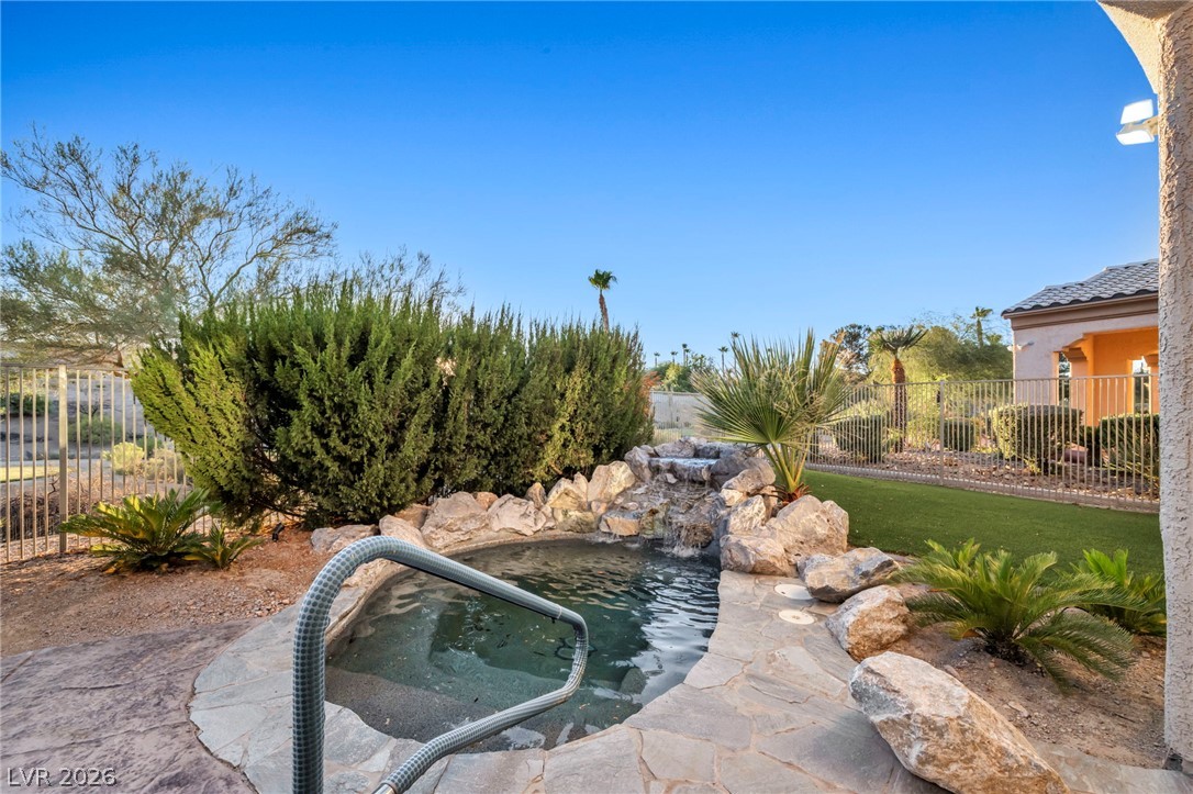 4555 Riva De Romanza Street Las Vegas NV 89135