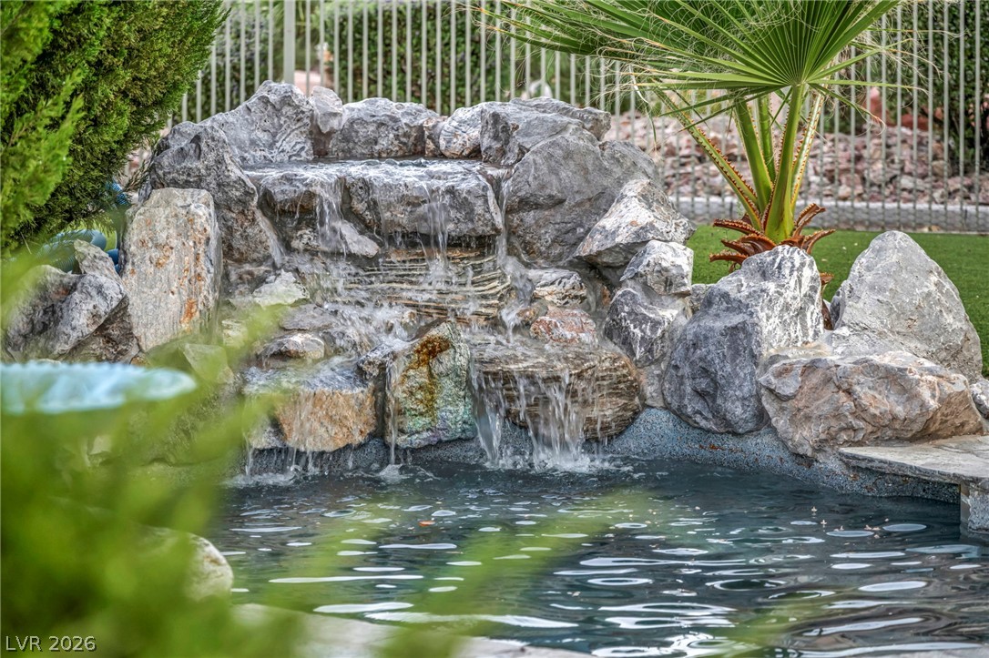 4555 Riva De Romanza Street Las Vegas NV 89135