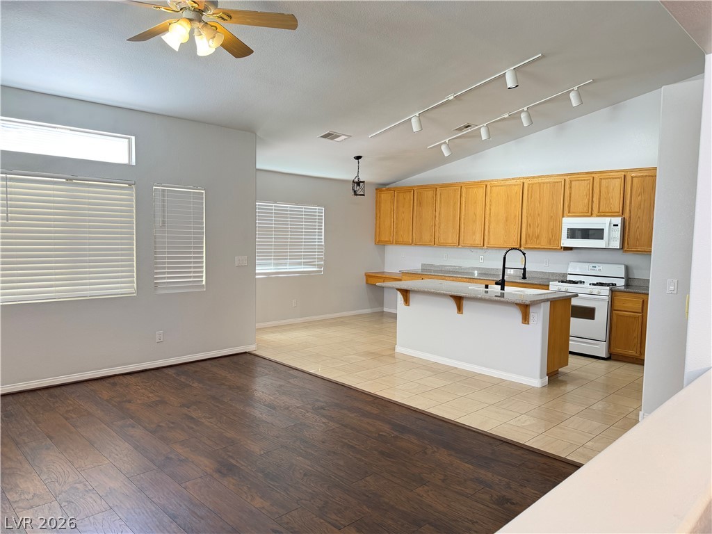 1785 Crystal Stream Avenue Henderson NV 89012