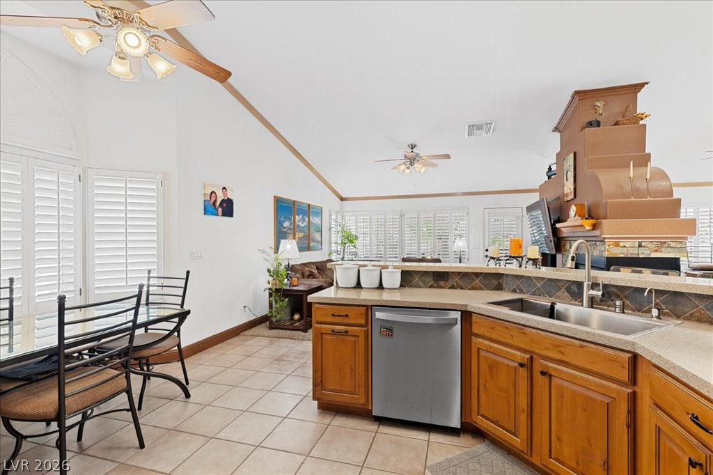 1494 Carriagedale Court Las Vegas NV 89110