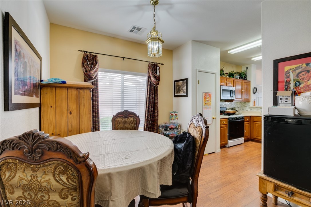 6549 Clara Bow Avenue 103 Las Vegas NV 89122